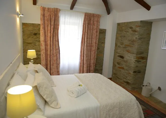 Casa Da Fraga Ferreira (Braganca)